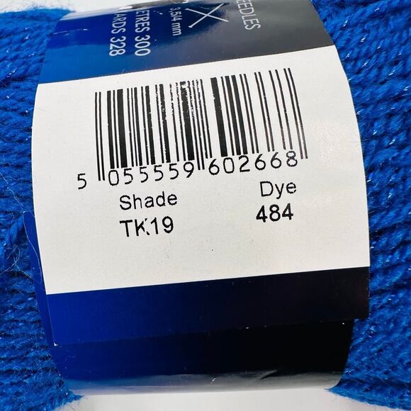 James C Brett Twinkle Yarn Lot Sapphire Cobalt Blue w/ Metallic Thread DK (4) - Picture 4 of 7